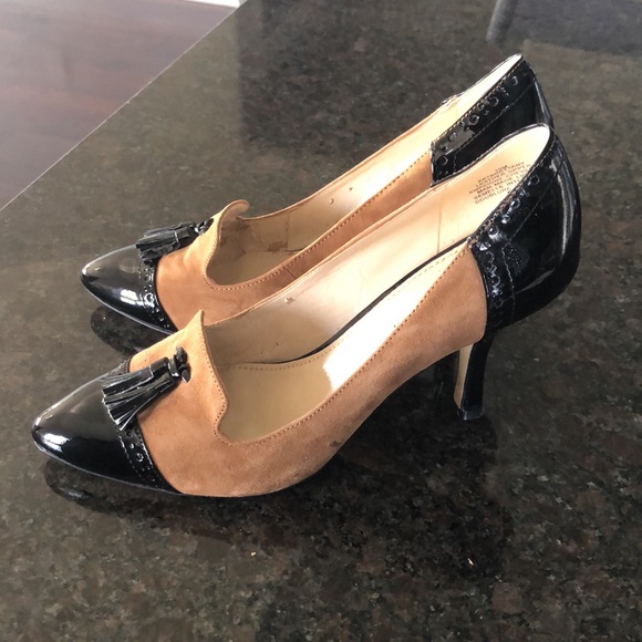 Gorgeous Anne Klein Heels - Picture 2 of 9